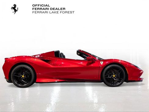 Certified 2023 Ferrari F8 Tributo RWD image 9