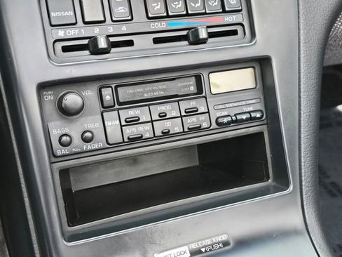 Used 1992 Nissan 240SX Convertible RWD image 30