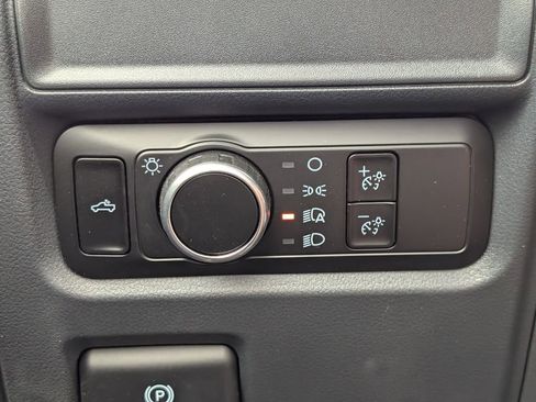 Used 2024 Ford F150 XL RWD image 31