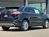 Certified 2022 Ford Edge Titanium image 3