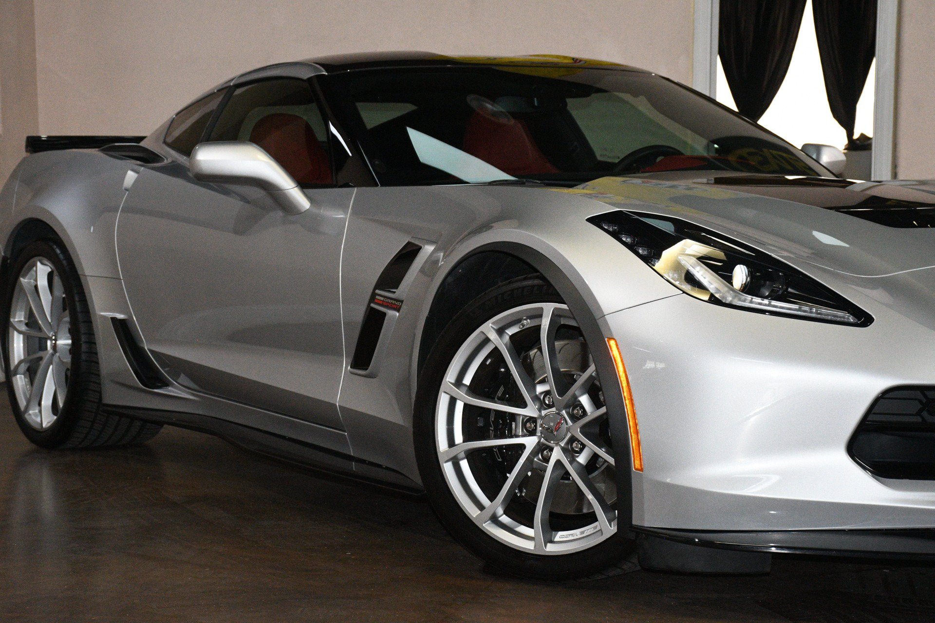 Used 2019 Chevrolet Corvette Grand Sport RWD image 53