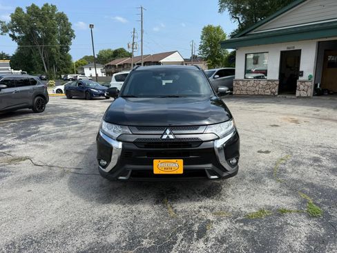 Used 2020 Mitsubishi Outlander LE AWD/4WD image 8