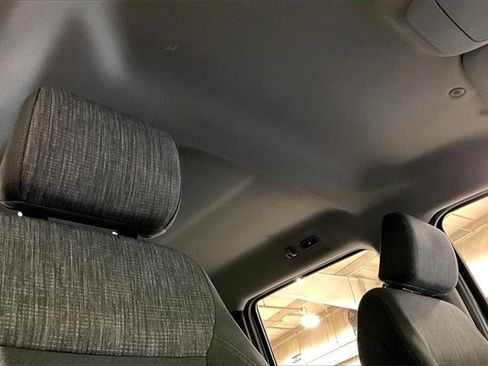 Used 2022 Ford F150 XLT image 23