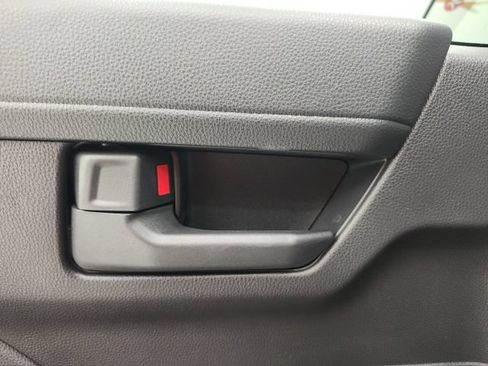 Used 2025 Toyota 4Runner SR5 RWD image 31