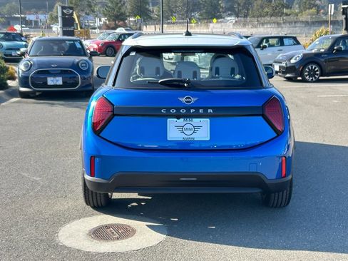 New 2026 MINI Cooper 4-Door Hardtop image 4