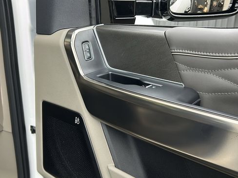 Used 2026 Ford F450 Platinum w/ Platinum Plus Package image 35