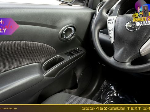 Used 2018 Nissan Versa SV FWD image 18