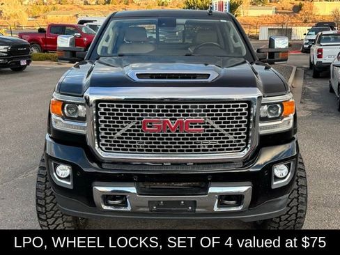 Used 2019 GMC Sierra 2500 Denali w/ Duramax Plus Package image 10