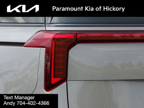New 2026 Kia Carnival SX Prestige FWD image 11