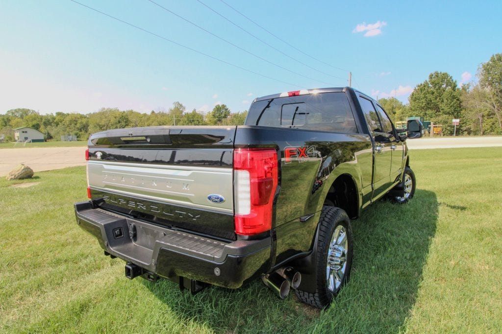 Used 2019 Ford F350 Platinum w/ Platinum Ultimate Package AWD/4WD image 3