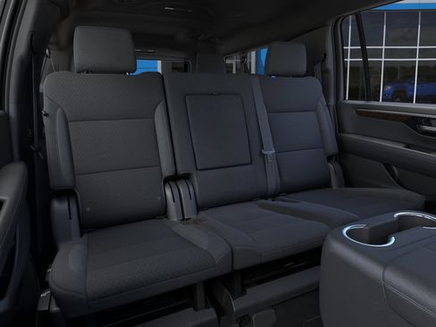 New 2026 Chevrolet Suburban LS AWD/4WD image 19