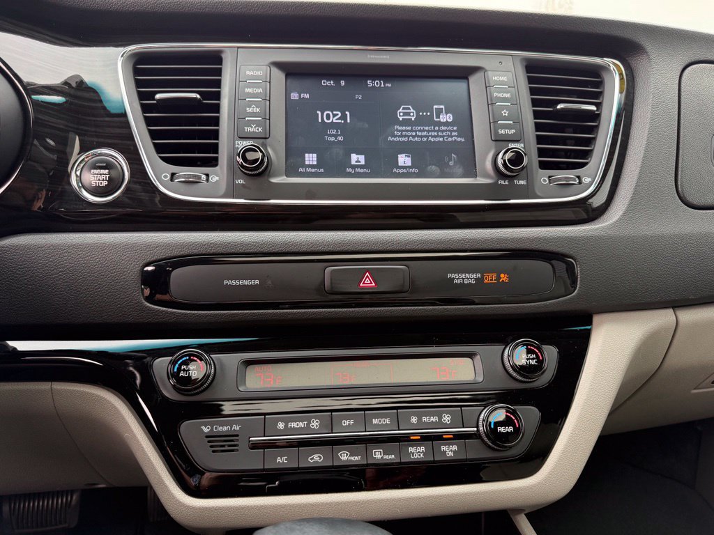 Used 2019 Kia Sedona EX w/ EX Premium Package FWD image 25