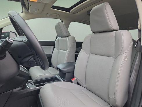 Used 2016 Honda CR-V Touring image 14