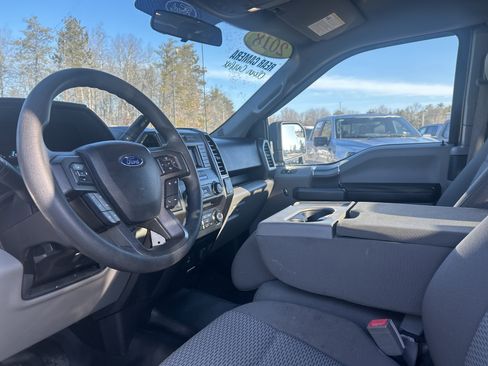 Used 2018 Ford F150 XLT w/ XTR Package image 11