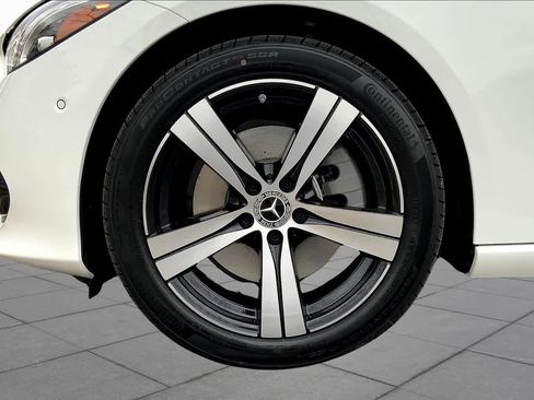 Certified 2025 Mercedes-Benz C 300 4MATIC Sedan image 15