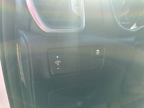 Used 2018 Kia Sportage LX w/ LX Popular Package image 5