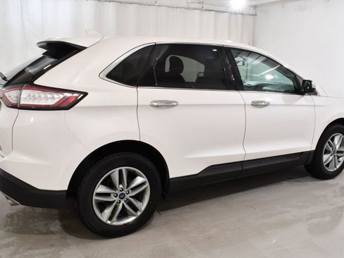 Used 2016 Ford Edge SEL w/ Equipment Group 201A AWD/4WD image 11