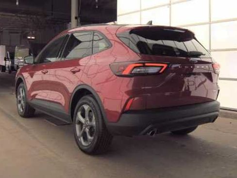Used 2025 Ford Escape ST-Line w/ Tech Pack #1 AWD/4WD image 9