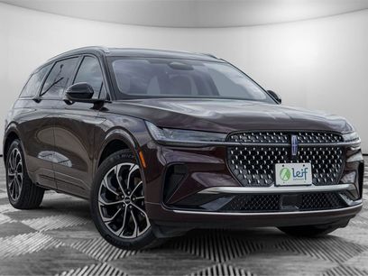 Used 2025 Lincoln Nautilus Reserve