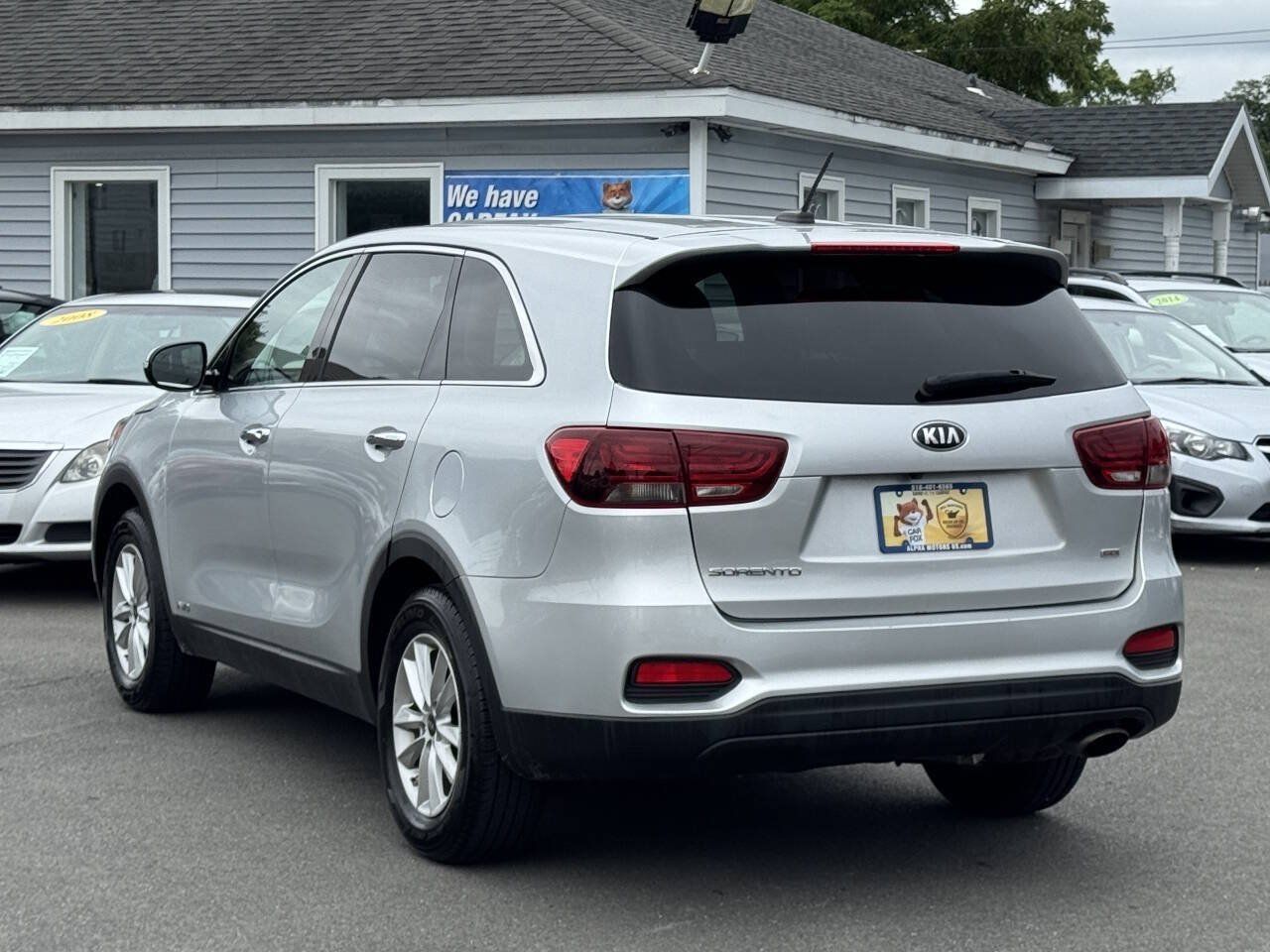Used 2019 Kia Sorento AWD image 5