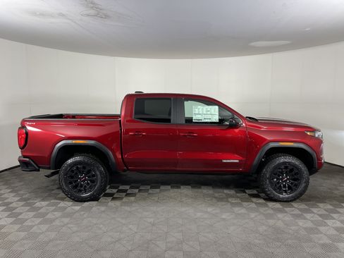 New 2026 GMC Canyon Elevation w/ Convenience Package image 5