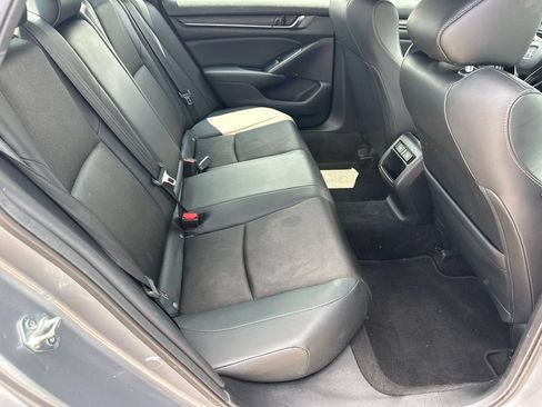 Used 2022 Honda Accord Sport image 15