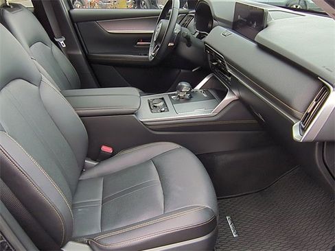 Used 2025 MAZDA CX-90 Plug-In Hybrid w/ Preferred image 21