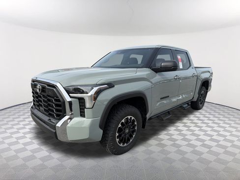 New 2026 Toyota Tundra SR5 AWD/4WD image 3