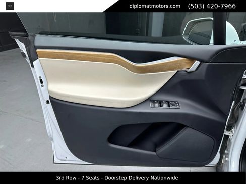 Used 2019 Tesla Model X 100D image 27