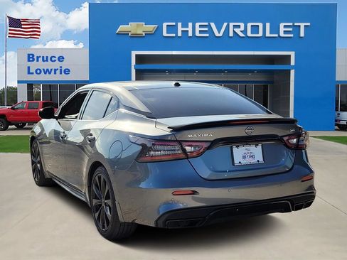 Used 2023 Nissan Maxima SR w/ Sport Mat Group FWD image 4