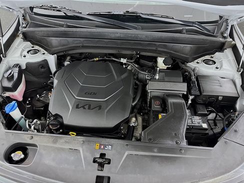 Certified 2022 Kia Telluride EX w/ EX Premium Package image 32