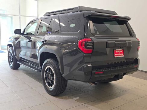 Certified 2025 Toyota 4Runner TRD Off-Road Premium AWD/4WD image 4