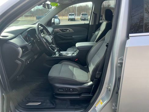 Used 2019 Chevrolet Traverse LT image 10