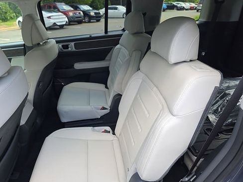 New 2025 Hyundai Santa Fe Calligraphy image 20