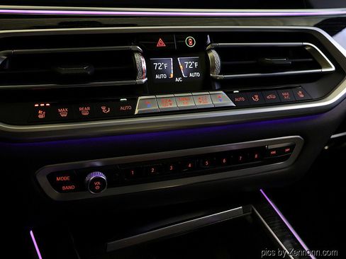 Used 2021 BMW X7 xDrive40i w/ M Sport Package image 27