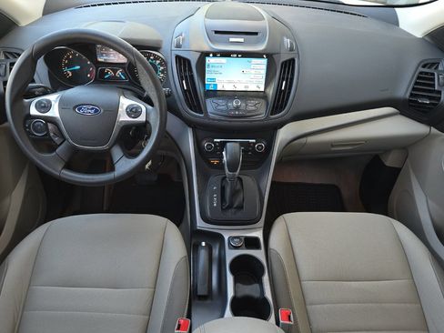 Used 2016 Ford Escape SE w/ Equipment Group 201A AWD/4WD image 13