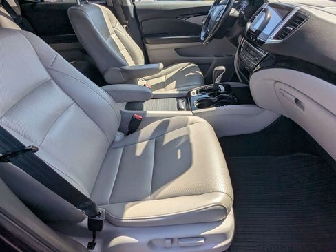 Used 2017 Honda Ridgeline RTL-E image 20