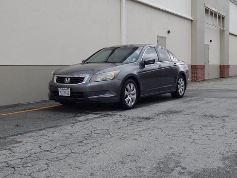 Used 2010 Honda Accord EX-L image 7