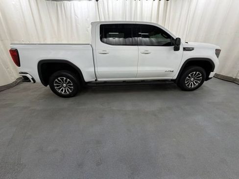 Used 2023 GMC Sierra 1500 AT4 AWD/4WD image 7