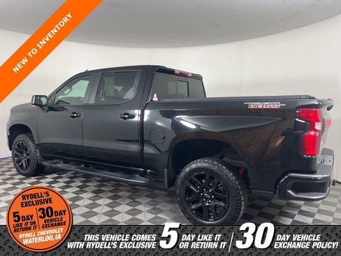 Certified 2022 Chevrolet Silverado 1500 LT Trail Boss w/ Convenience Package II image 10