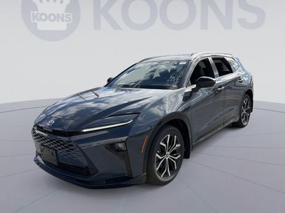 New 2025 Toyota Crown Signia