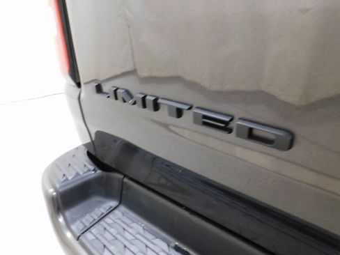 Used 2021 RAM 1500 Limited w/ Night Edition image 13