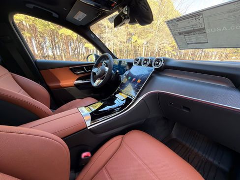 New 2026 Mercedes-Benz GLC 300 image 19