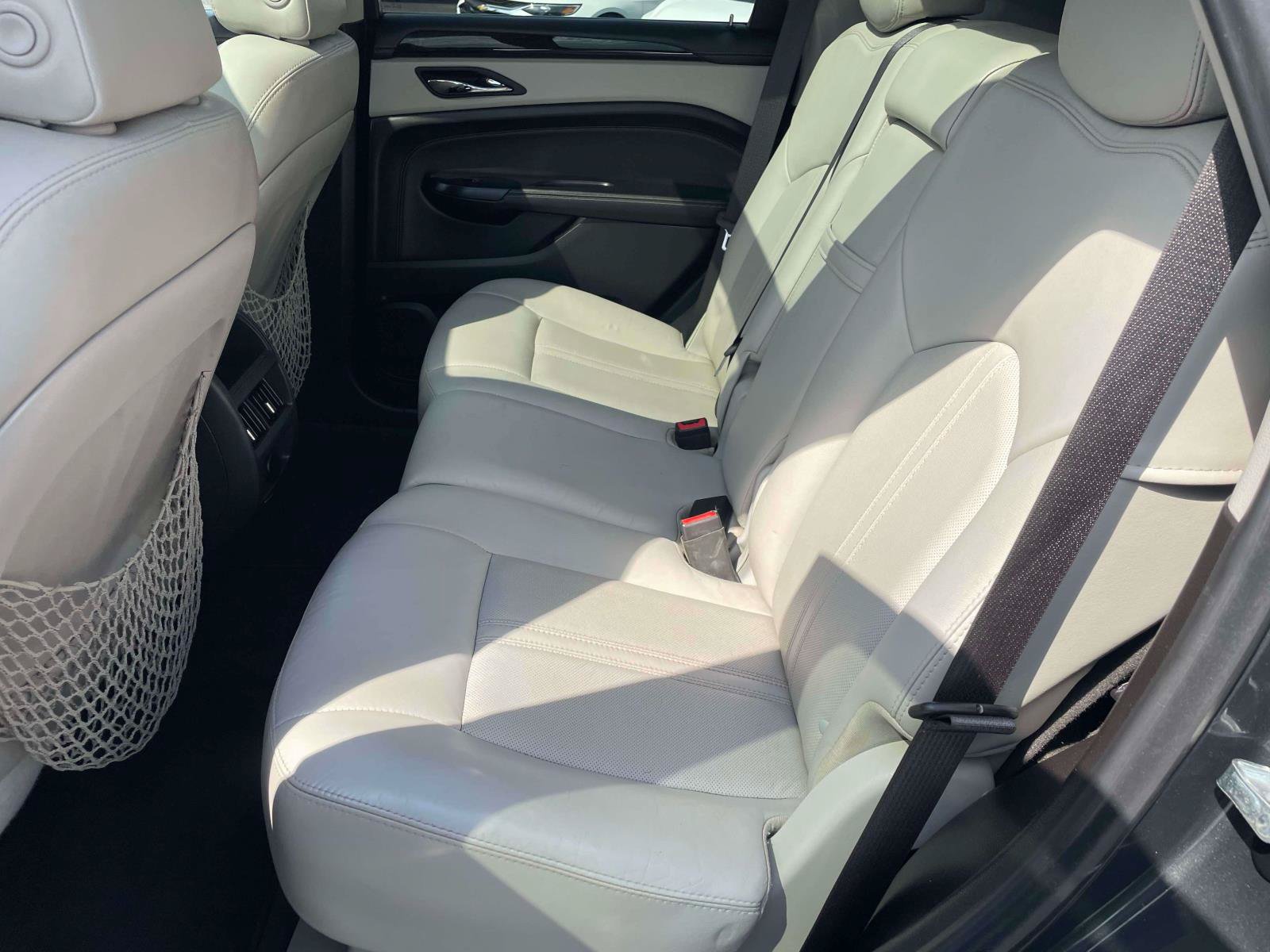 Used 2016 Cadillac SRX Luxury FWD image 14