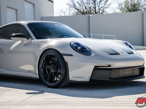 Used 2022 Porsche 911 GT3 image 58