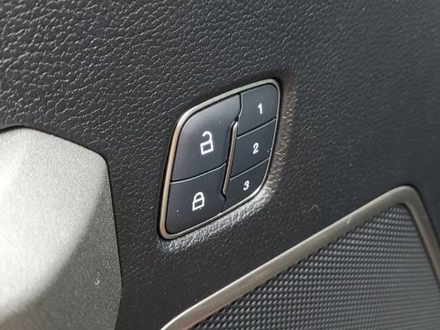 Used 2018 Ford F150 Raptor w/ Equipment Group 802A Luxury image 14