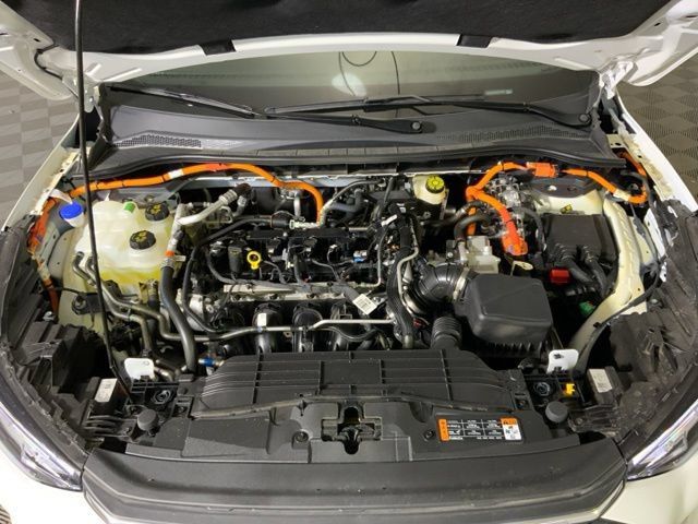 Used 2025 Ford Escape SE FWD image 47