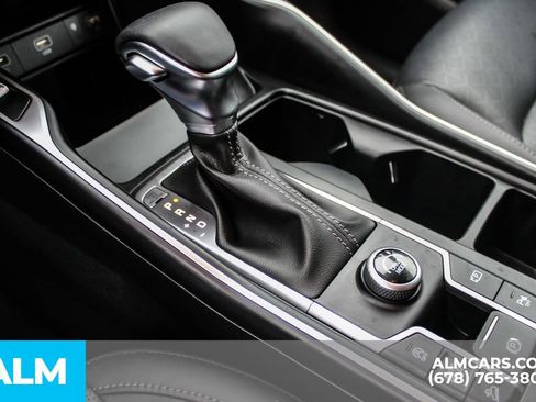 Used 2023 Kia Sorento EX image 39