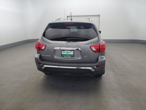 Used 2017 Nissan Pathfinder SV w/ SV Cold Weather Package AWD/4WD image 7