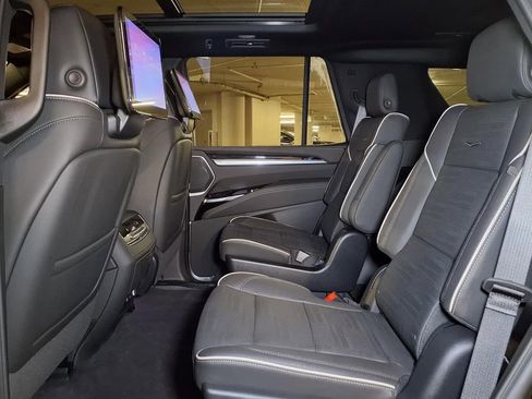 New 2026 Cadillac Escalade Sport image 12